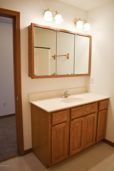 24290 M60, Cassopolis, MI 49031 photo 28