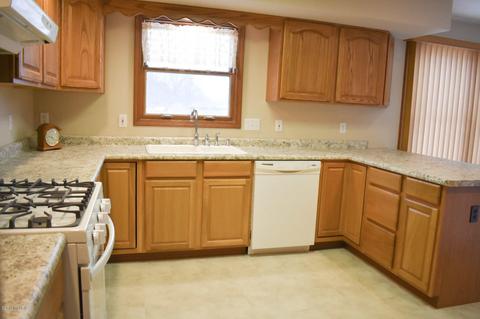 24290 M60, Cassopolis, MI 49031 photo 8