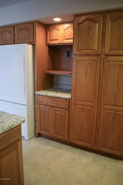 24290 M60, Cassopolis, MI 49031 photo 9