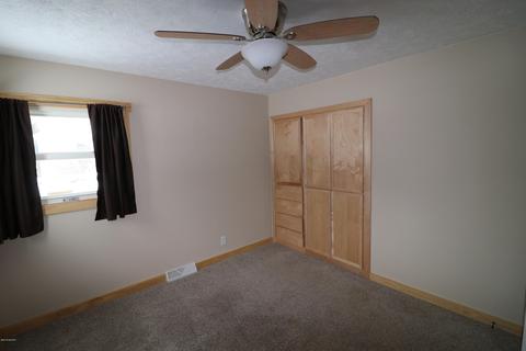 1027 E Main St, Fremont, MI 49412 photo 11