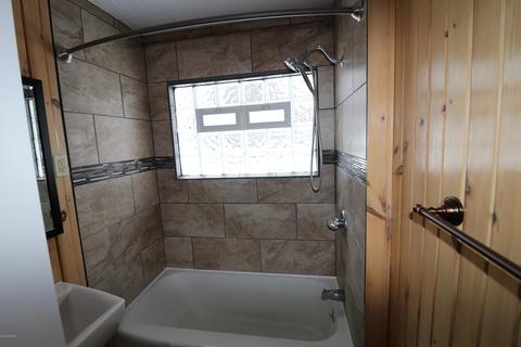 1027 E Main St, Fremont, MI 49412 photo 10
