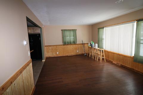 1027 E Main St, Fremont, MI 49412 photo 7