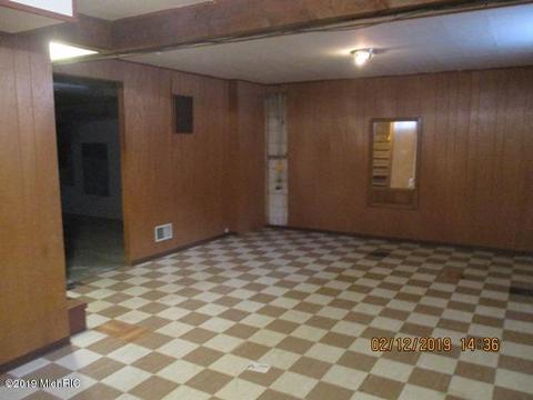 112 Pinecrest Rd, Whitehall, MI 49461 photo 27