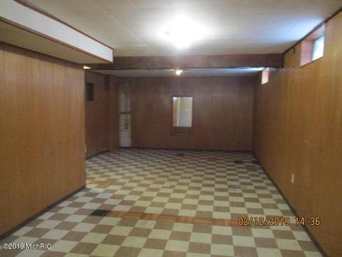 112 Pinecrest Rd, Whitehall, MI 49461 photo 28