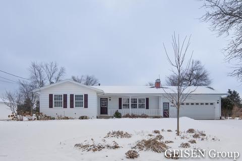 708 N State Rd, Belding, MI 48809 photo 1