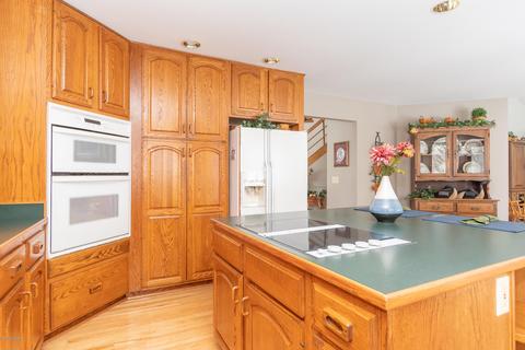 431 Midlakes Blvd, Plainwell, MI 49080 photo 29