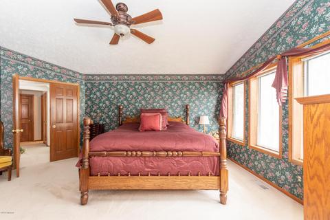431 Midlakes Blvd, Plainwell, MI 49080 photo 42