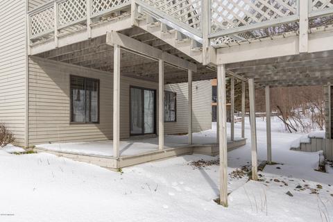 431 Midlakes Blvd, Plainwell, MI 49080 photo 13