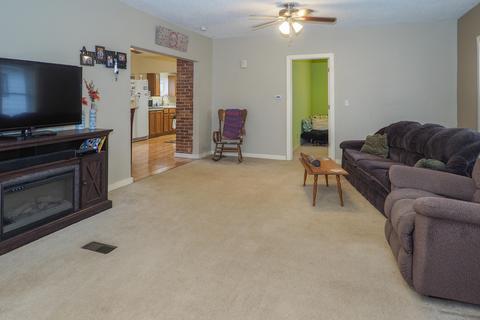 402 6th Ave, Three Rivers, MI 49093 photo 5