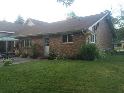 278 Third Ave, Manistee, MI 49660 photo 5