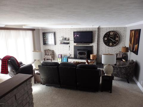 278 Third Ave, Manistee, MI 49660 photo 11