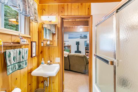 588 N Lighthouse Dr, Mears, MI 49436 photo 13