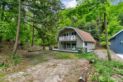 588 N Lighthouse Dr, Mears, MI 49436 photo 2
