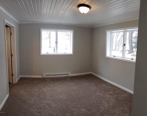 16861 Banker St, Constantine, MI 49042 photo 17