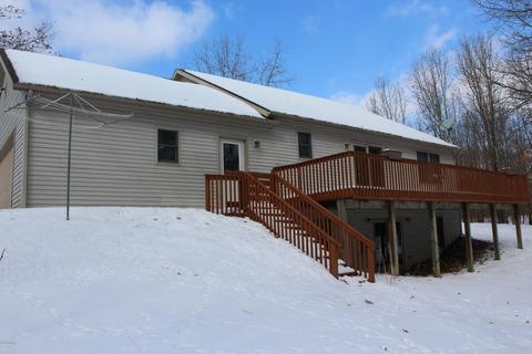 2606 N Backus Rd, Stanton, MI 48888 photo 4