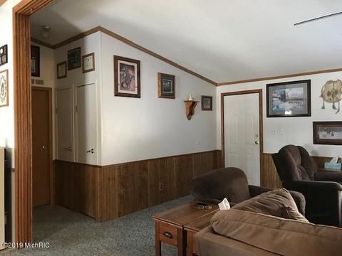 25027 Flach Rd, Mendon, MI 49072 photo 4
