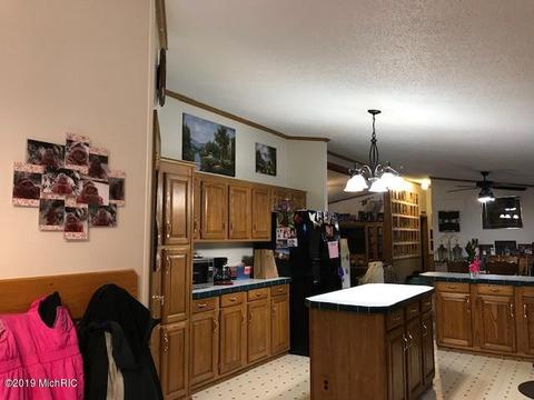 25027 Flach Rd, Mendon, MI 49072 photo 9