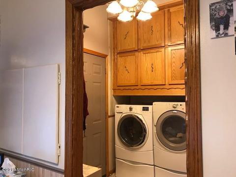 25027 Flach Rd, Mendon, MI 49072 photo 11