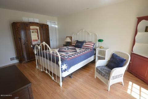 13622 Wayne St, Union, MI 49130 photo 15