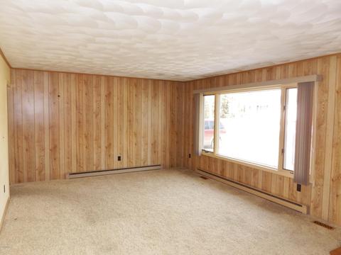 14961 Diane Dr, Constantine, MI 49042 photo 2