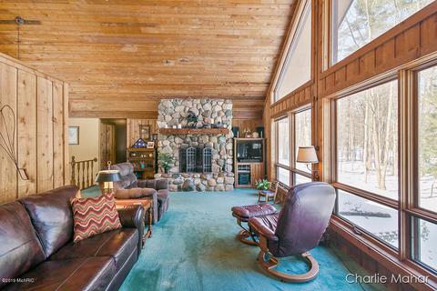 1237 S Stakes Rd, Gowen, MI 49326 photo 8
