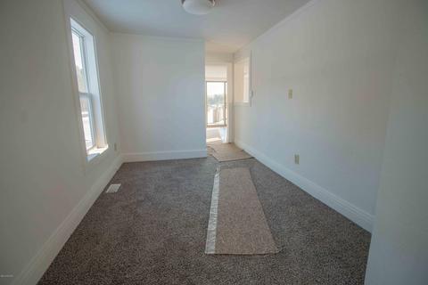 1007 N 52nd Ave, Mears, MI 49436 photo 13