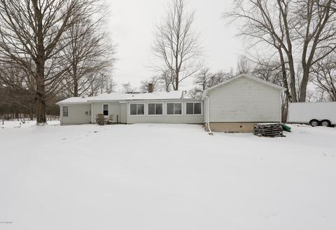685 Pierce Rd, Plainwell, MI 49080 photo 21