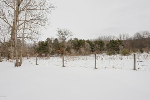 685 Pierce Rd, Plainwell, MI 49080 photo 19
