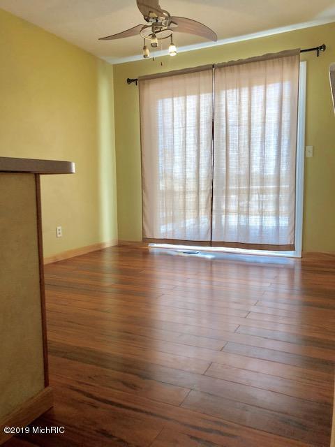 307 Third St, Sunfield, MI 48890 photo 10