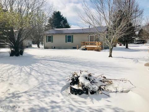 307 Third St, Sunfield, MI 48890 photo 24