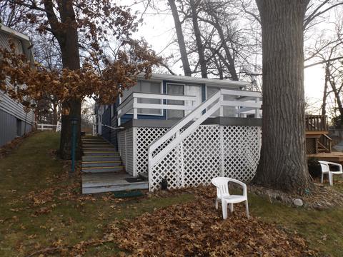 2610 Bluff Dr, Reading, MI 49274 photo 2