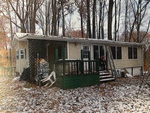 6444 S Outer Loop Dr, Custer, MI 49405 photo 1