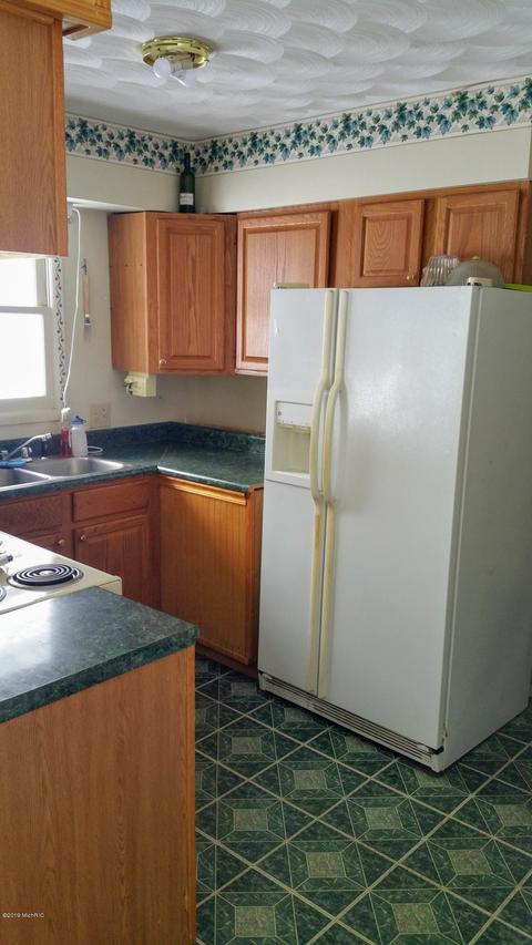 728 Miller Rd, Plainwell, MI 49080 photo 10