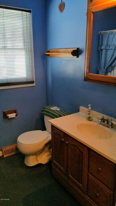 728 Miller Rd, Plainwell, MI 49080 photo 17