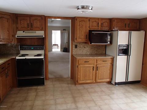 22010 B Dr N, Marshall, MI 49068 photo 18