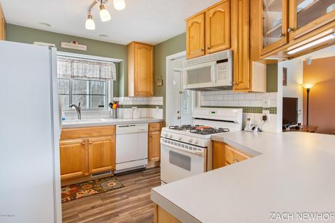 2148 141 St Ave, Dorr, MI 49323 photo 15
