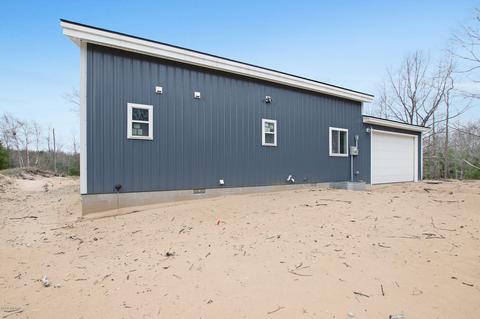 8150 W Harrison Rd, Mears, MI 49436 photo 25