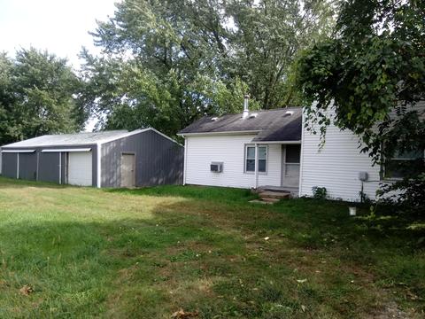 52272 Silver St, Three Rivers, MI 49093 photo 1