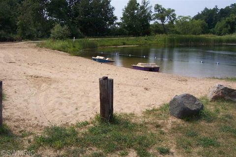 6426 S Fox Den Rd, Custer, MI 49405 photo 21