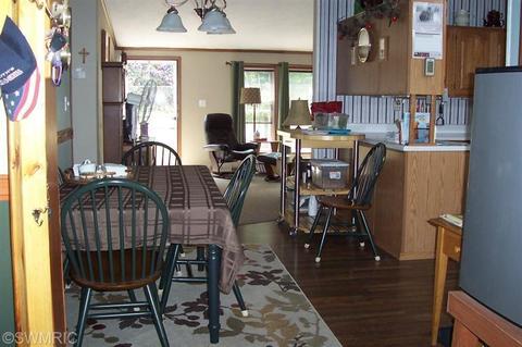6426 S Fox Den Rd, Custer, MI 49405 photo 8