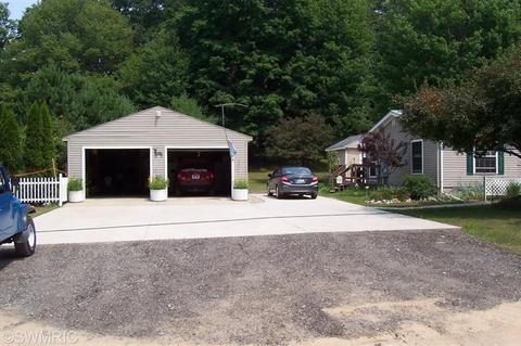 6426 S Fox Den Rd, Custer, MI 49405 photo 2