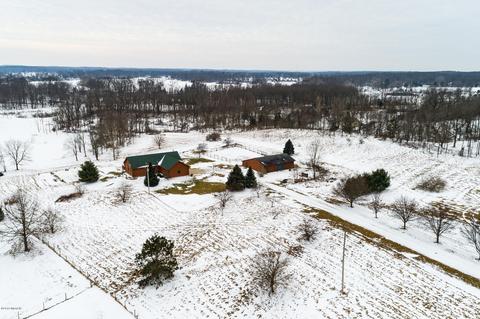 12285 W Pine Lake Rd, Plainwell, MI 49080 photo 5