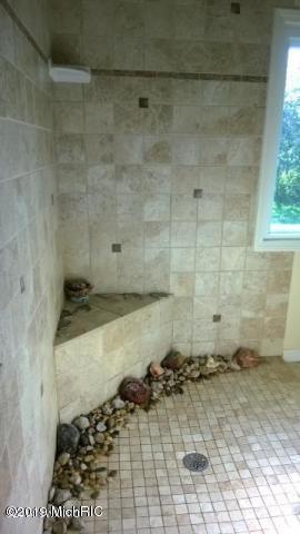 19009 Gennett Rd, Charlevoix, MI 49720 photo 16
