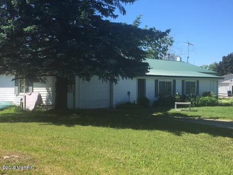 19009 Gennett Rd, Charlevoix, MI 49720 photo 29