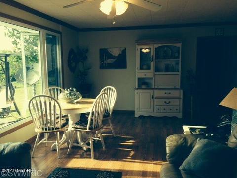 19009 Gennett Rd, Charlevoix, MI 49720 photo 7