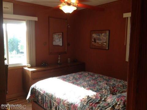 19009 Gennett Rd, Charlevoix, MI 49720 photo 22
