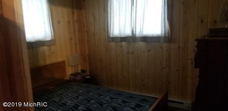 9538 S James Rd, Baldwin, MI 49304 photo 9