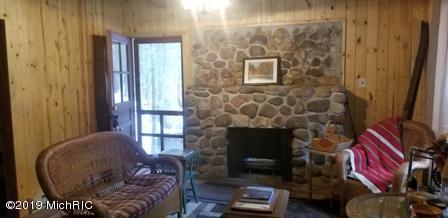 9538 S James Rd, Baldwin, MI 49304 photo 6
