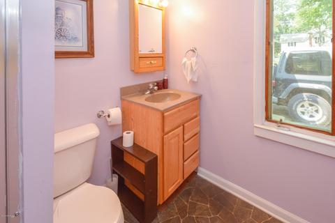 706 E Mansion St, Marshall, MI 49068 photo 10