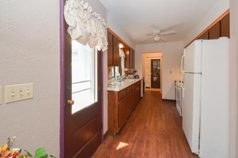 706 E Mansion St, Marshall, MI 49068 photo 6
